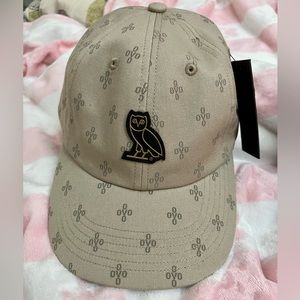 OVO Pom Pom hat